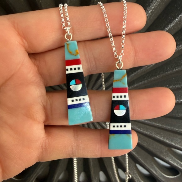 Native American Jewelry - Zuni Multi Stones inlay Pendant Necklace